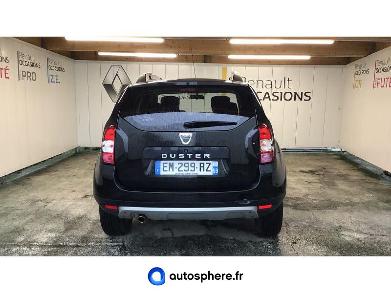 DACIA DUSTER 1.2 TCE 125CH BLACK TOUCH 2017 4X2 - Miniature 3