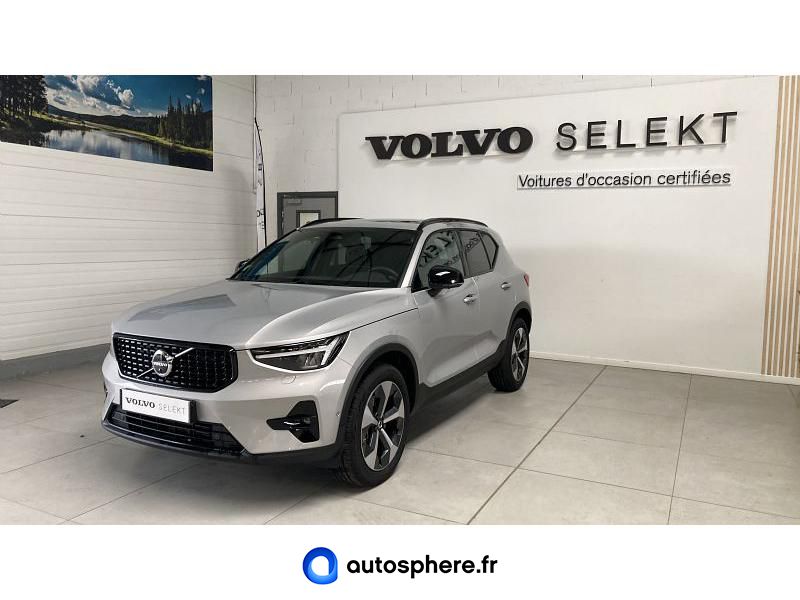 VOLVO XC40 B3 163CH ULTIMATE DCT 7 - Miniature 1