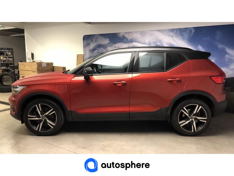 VOLVO XC40 T5 RECHARGE 180 + 82CH R-DESIGN DCT 7 - Miniature 3