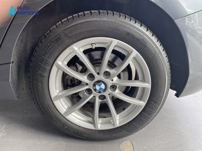 BMW SERIE 1 118DA 150CH LOUNGE 5P - Miniature 3